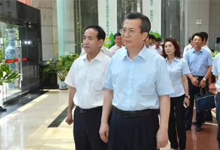 陜西省委常委、西安市委書記王永康調(diào)研陜鼓集團(tuán)